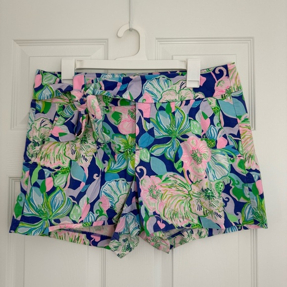 Lilly Pulitzer Kaden Shorts 4” Multi Beak Calm Carry On Bow Belt Women’s 10 - Picture 2 of 16